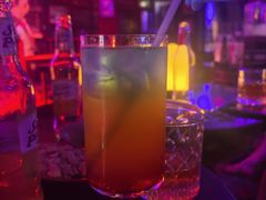 -周庄红庭演艺酒吧