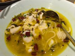 -松沪名灶·豆浆鱼头·新上海菜(飞航吾悦广场店)