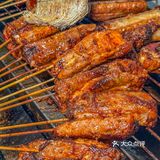 不愧是成都top1的乐山烧烤！烤排骨好好吃啊