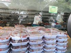 面包甜点陈列柜-陆稿荐观前街店