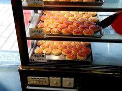 -香港元朗荣华月饼(十八甫路店)