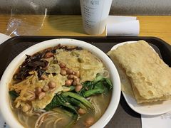 -水平有限螺蛳粉(宏达大厦店)