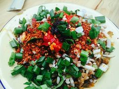 -拈签一笑黄牛肉辣卤串串