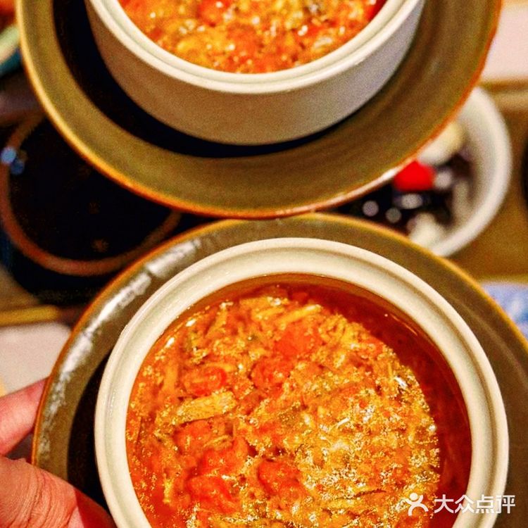 强推!外滩这家蟹黄面,鲜到我想原地封神