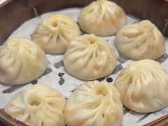 -馋三尺蟹粉小笼(人民广场店)