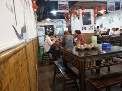 -聚八方土菜馆(余松路店)