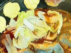 -田家大院东北农家菜铁锅炖(西安总店)
