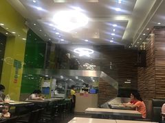 -佰搭果·广式茶餐厅(西华路店)
