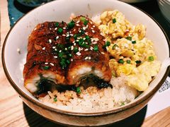 鳗鱼饭-初居食屋日式料理(万象城购物中心店)