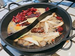 -贰回巷火锅馆(钟楼店)