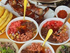 -大众跷脚牛肉馆·非遗传承单位(峨眉山店)