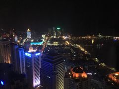 远雄悦来酒店公寓-青岛五四广场海景美仑国际公寓酒店