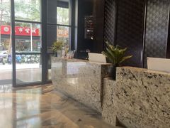 -铂尔登国际酒店(南山深圳湾口岸店)