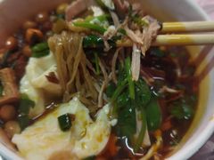-老五鸡丝豆花面粉(瑞金北路68号院店)