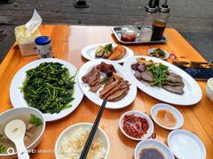 -乌文新澄海卤鹅店