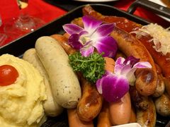 -申德勒加油站餐厅(三里屯北小街店)