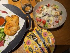 -JINNS锦时 steak&pizza(浸信会礼拜堂旧址店)