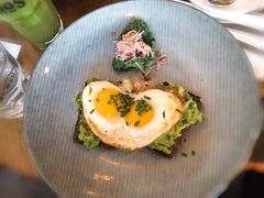 牛油果黑吐司-Moka Bros 摩卡站(嘉华店)
