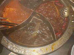 -廖掌柜·重庆鲜货火锅(上海首店)