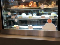 面包甜点陈列柜-麦当劳(无锡滨湖万达店)