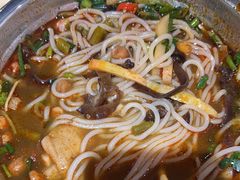 -柳州肥姨妈大骨螺蛳粉(曹路店)