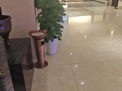-郑庄脂渣海鲜楼(九水路店)
