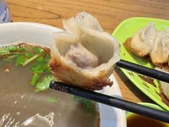 -锅贴王小吃(南大街店)