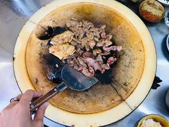 特色牛肉-阿昌白族石板烧(大理古城店)