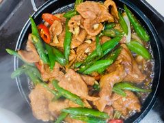 铁板牛柳-聚庆楼吴山贡鹅(总店)