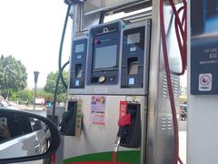 -中国石化长江道加油站