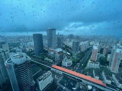 -上海龙之梦万丽酒店