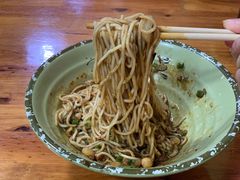 -阿宽豌杂面(华油路138号居民大院店)