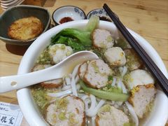 -狮头牌卤味研究所·卤味饭(花城汇南区店)