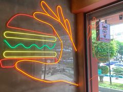 -牛纽塔·牛人堡(群众路店)