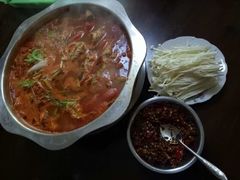 -苗家恒灵酸汤鱼-跳水牛肉连锁店(凯里总店)