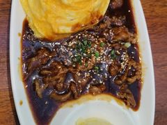 照烧肥牛蛋包饭-玛格萝妮比萨屋(四平店)
