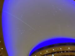 -新华文创·光的空间