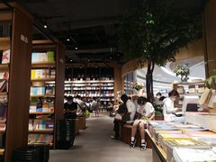 -覔书店(壹方城店)