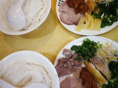 -桥香园云南过桥米线(金马碧鸡店)