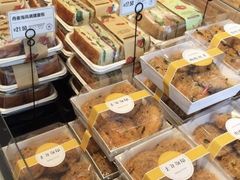 -仟吉·ART FARM主题店(菱角湖万达店)