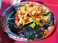 -琥珀老六龙虾(四里河店)