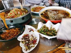 -盐帮食坊•小河帮川菜(四川师大店)