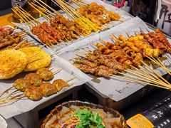 -卞二小串·鹤岗烧烤·坑烤(永定路店)