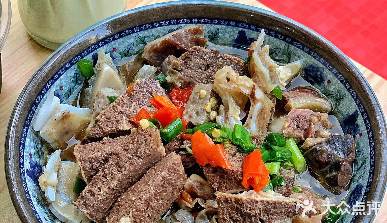 都给我去吃!!才10块的茂名捞粉惊艳到我了