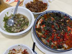 鲜紫苏碎鱼头-笨罗卜浏阳菜馆(富家湾小区店)