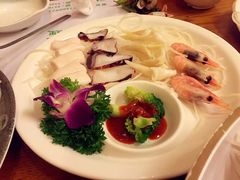 青瓦餐厅-青瓦餐厅·生鱼片·韩园烤肉(西塔店)