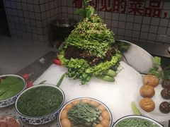 -山里屯铁锅炖(哈尔滨中央大街店)