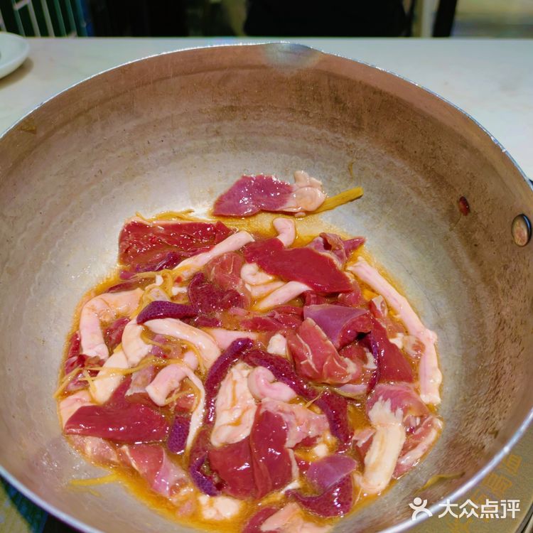 最正现切现煮新鲜猪杂粥——欧记功夫猪杂粥