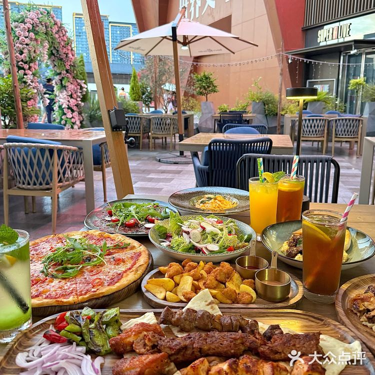 打卡世界义乌！不要错过这家花园西餐厅...！