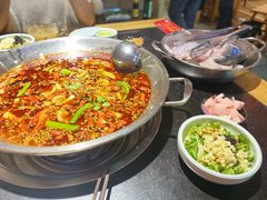 -小饕荟雅安贡椒鱼鲜馆(广福桥店)